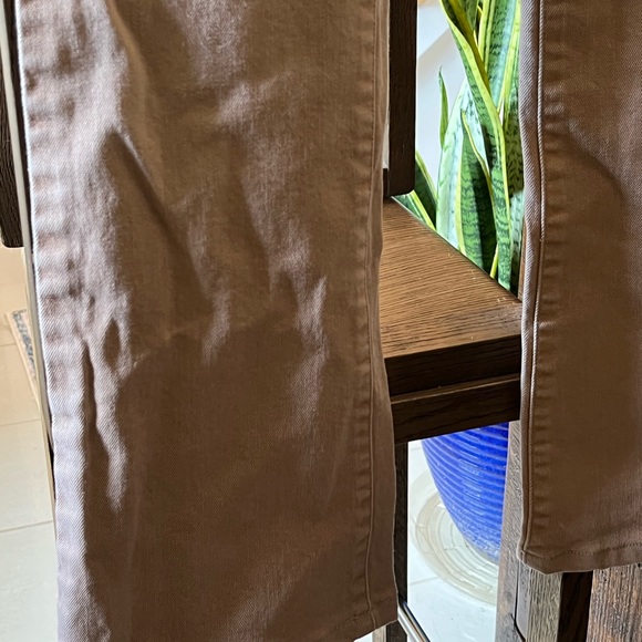 Nice womens faded/vintage Elie Tahari jeans approx 30 x 28? - Picture 7 of 8